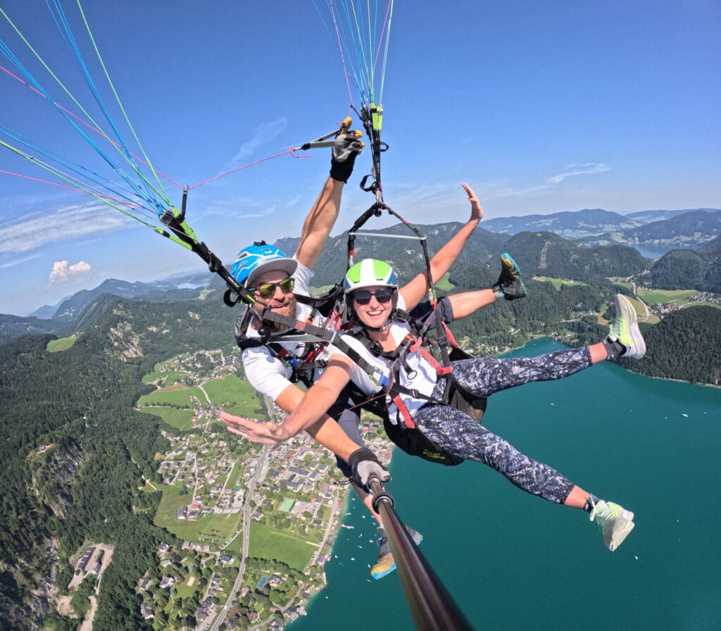 Paragliding above the Salzkammergut
